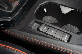 2020款新宝骏RS-3