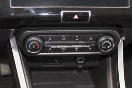 2021款奇瑞瑞虎3x