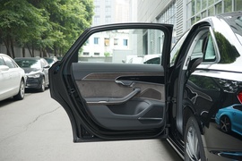 2019款奥迪A8L