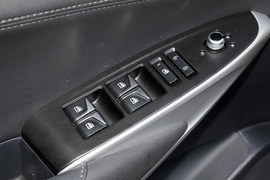 2021款长安CS75