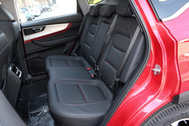 2020款奇瑞瑞虎7