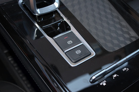 2020款奇瑞瑞虎7