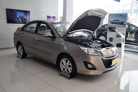 2012款长安悦翔V5