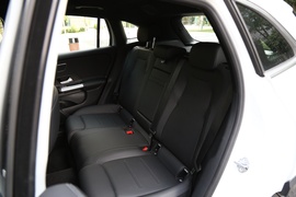 2020款奔驰GLA200