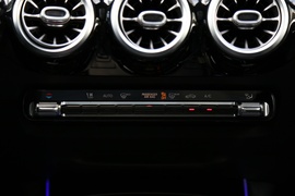 2020款奔驰GLA200