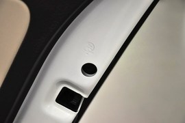 2014款大众速腾1.6L自动舒适型