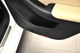 2014款大众速腾1.6L自动舒适型
