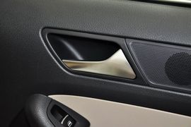 2014款大众速腾1.6L自动舒适型