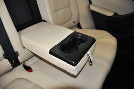 2014款大众速腾1.6L自动舒适型
