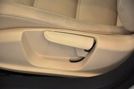 2014款大众速腾1.6L自动舒适型