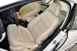 2014款大众速腾1.6L自动舒适型