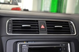 2014款大众速腾1.6L自动舒适型