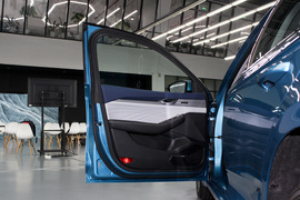 2020款吉利PREFACE