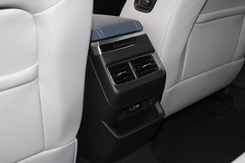 2020款吉利PREFACE