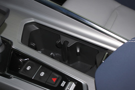 2020款吉利PREFACE