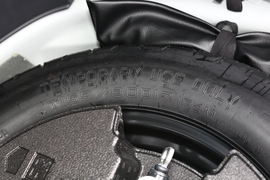 2020款丰田RAV4荣放双擎