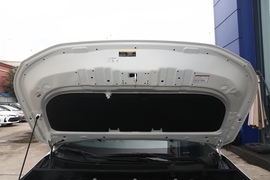 2020款丰田RAV4荣放双擎