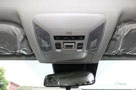 2020款丰田RAV4荣放双擎