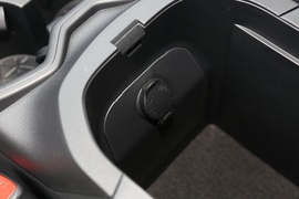 2020款丰田RAV4荣放双擎