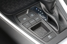 2020款丰田RAV4荣放双擎