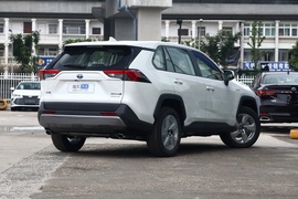2020款丰田RAV4荣放双擎