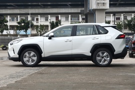 2020款丰田RAV4荣放双擎
