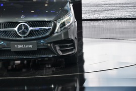 奔驰V260L