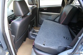 2009款长安铃木天语SX4手动档试驾
