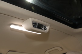 奔驰V260L