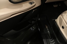 奔驰V260L