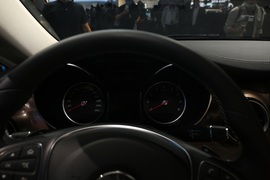 奔驰V260L