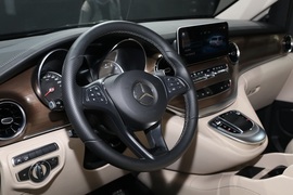 奔驰V260L