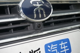 2021款比亚迪宋MAX