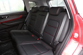 2020款奇瑞瑞虎7