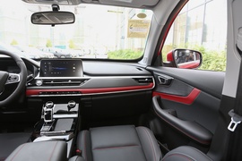 2020款奇瑞瑞虎7