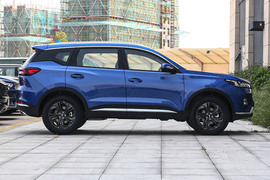 2020款奇瑞瑞虎7