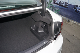 2021款沃尔沃S90混合动力