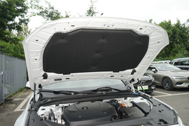 2021款沃尔沃S90混合动力