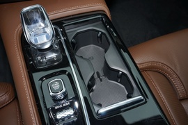 2021款沃尔沃S90混合动力