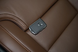 2021款沃尔沃S90混合动力