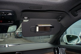 2021款沃尔沃S90混合动力