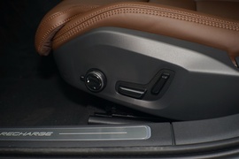 2021款沃尔沃S90混合动力