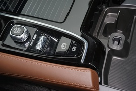 2021款沃尔沃S90混合动力