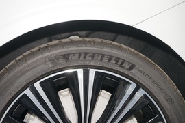 2021款沃尔沃S90混合动力