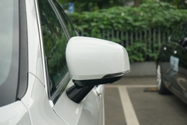 2021款沃尔沃S90混合动力