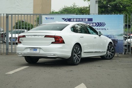 2021款沃尔沃S90混合动力