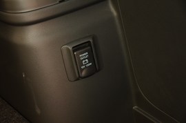 2020款三菱欧蓝德