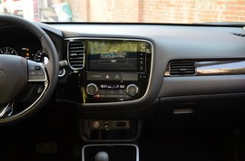 2020款三菱欧蓝德