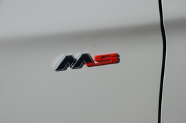 2020款三菱欧蓝德