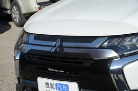 2020款三菱欧蓝德